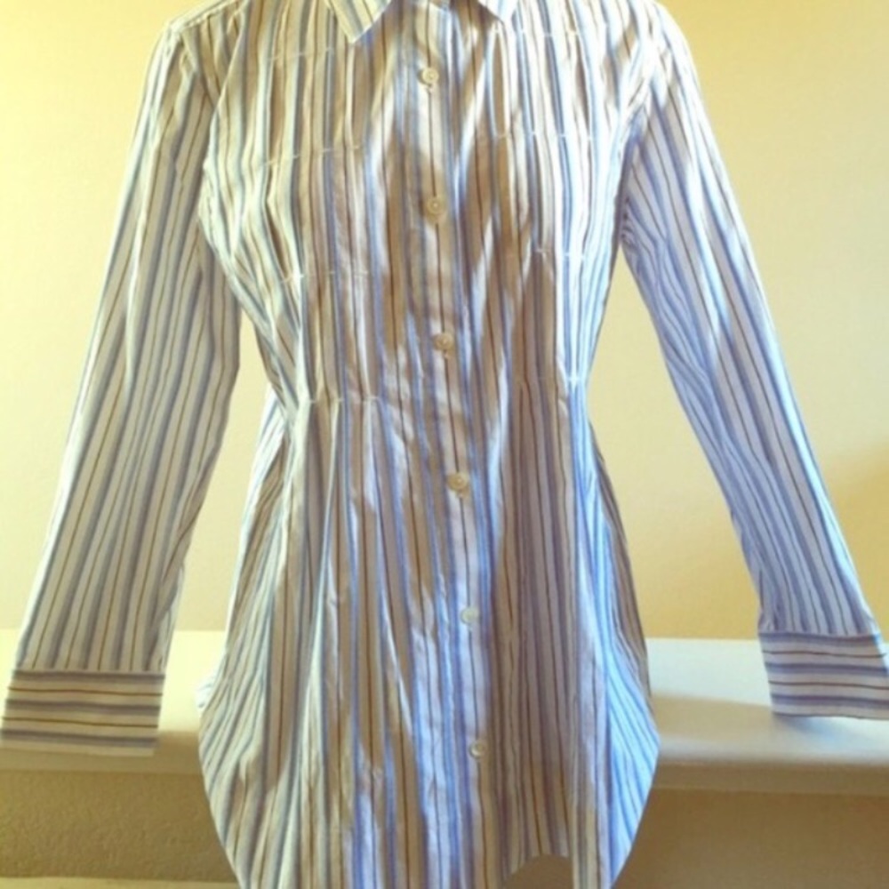 NWT Vince Button Down